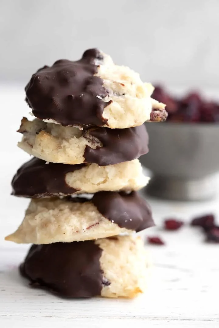 Chewy Keto Macaroons Delicious chewy Keto Macaroons on a wooden plate