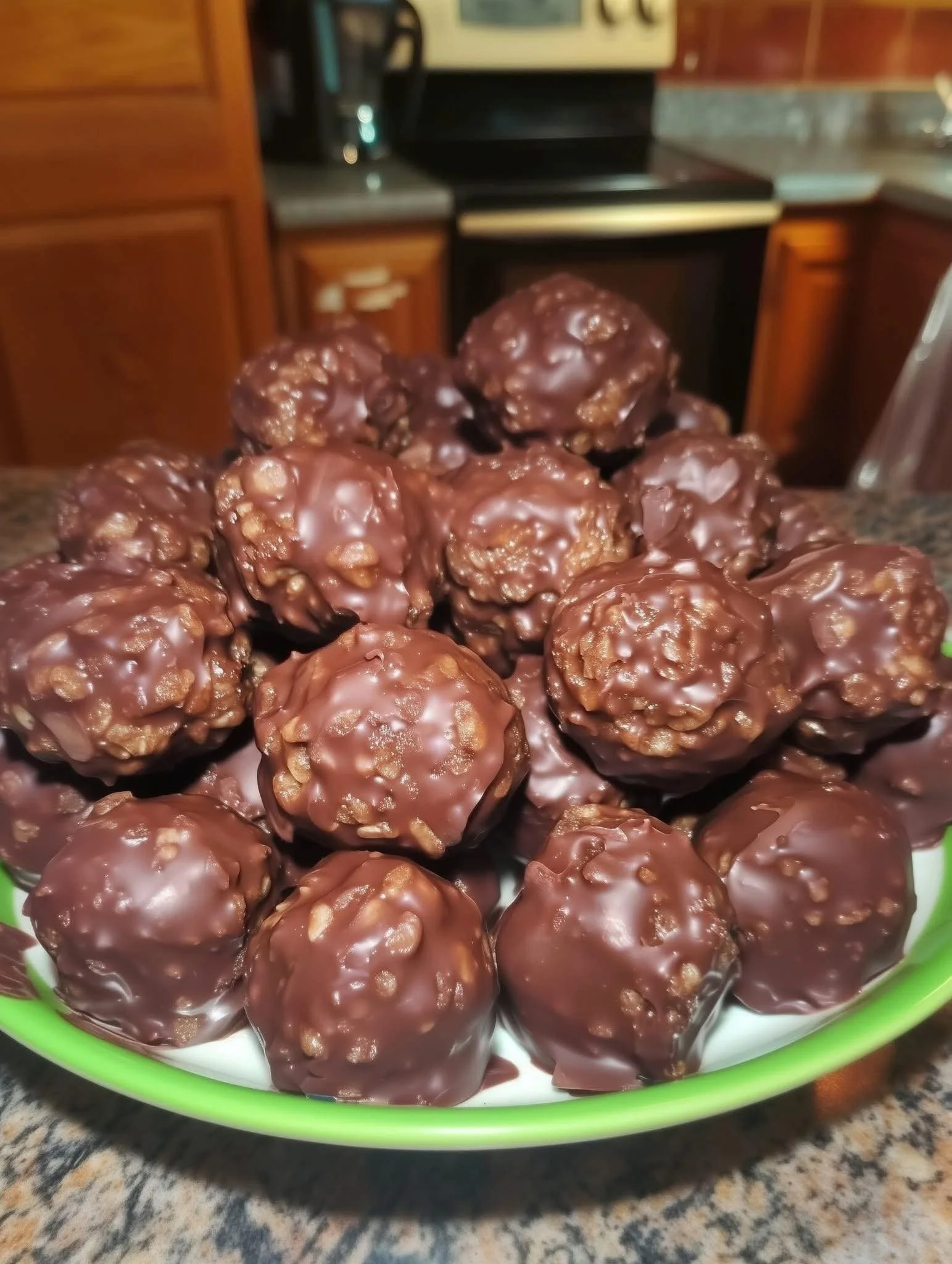 Decadent Nutty Chocolate Fudge Bites: The Recipe That Disappears Delicious nutty chocolate fudge bites ready to enjoy
